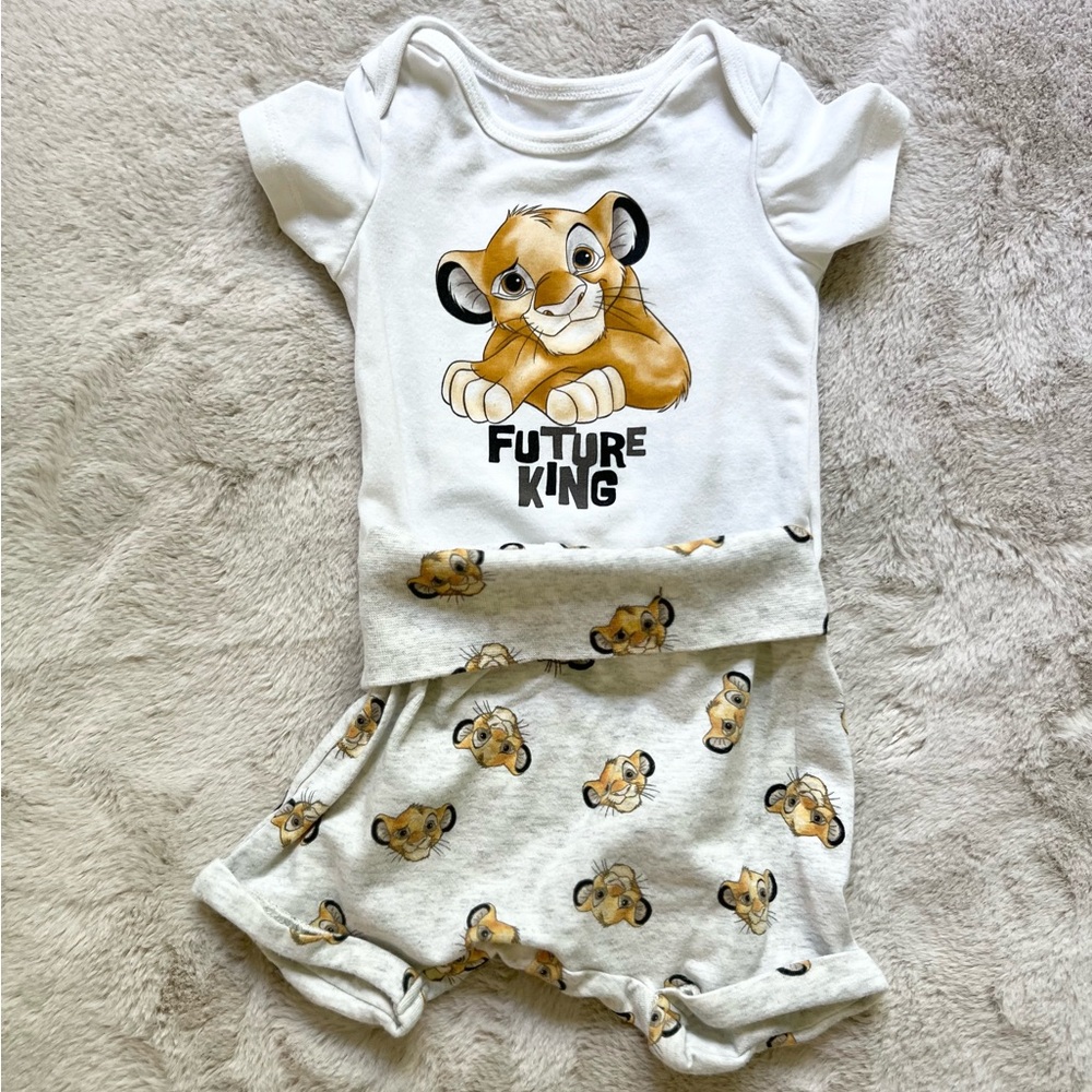 H&M Lion King Future King Two Piece Shorts Tee Set 3 Months